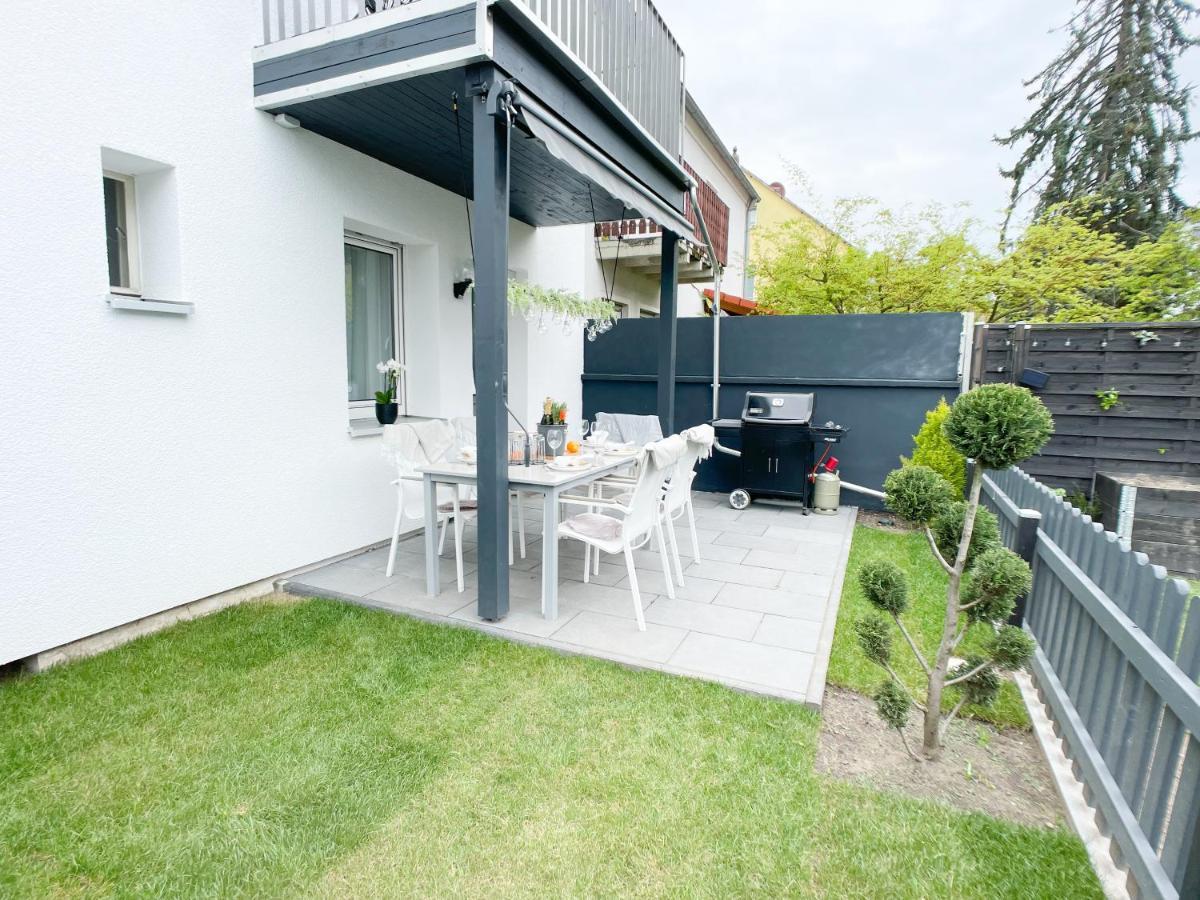 M-Style 01 Apartment Mit Terrasse Und Gasgrill, 24H Self-Check-In, Free Parking, Netflix Нюрнберг Экстерьер фото