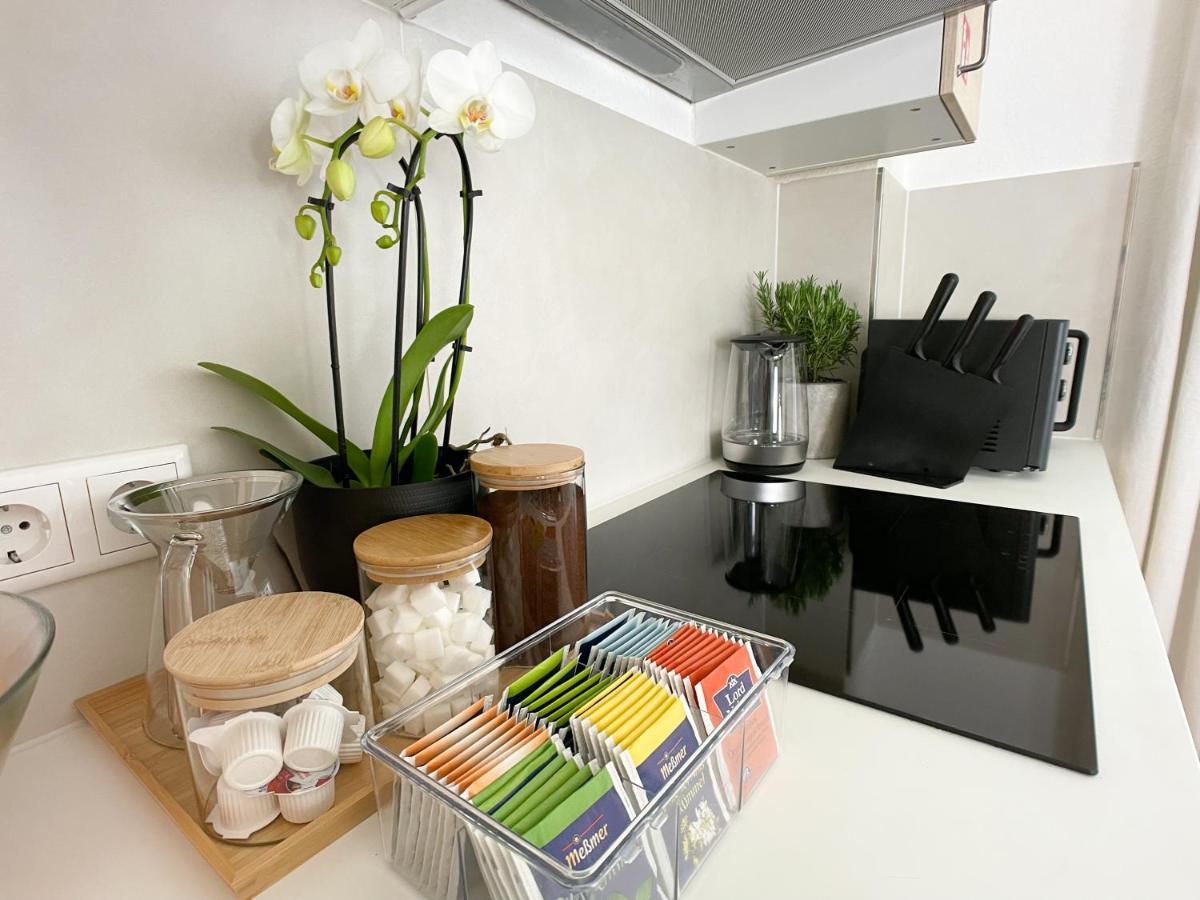 M-Style 01 Apartment Mit Terrasse Und Gasgrill, 24H Self-Check-In, Free Parking, Netflix Нюрнберг Экстерьер фото